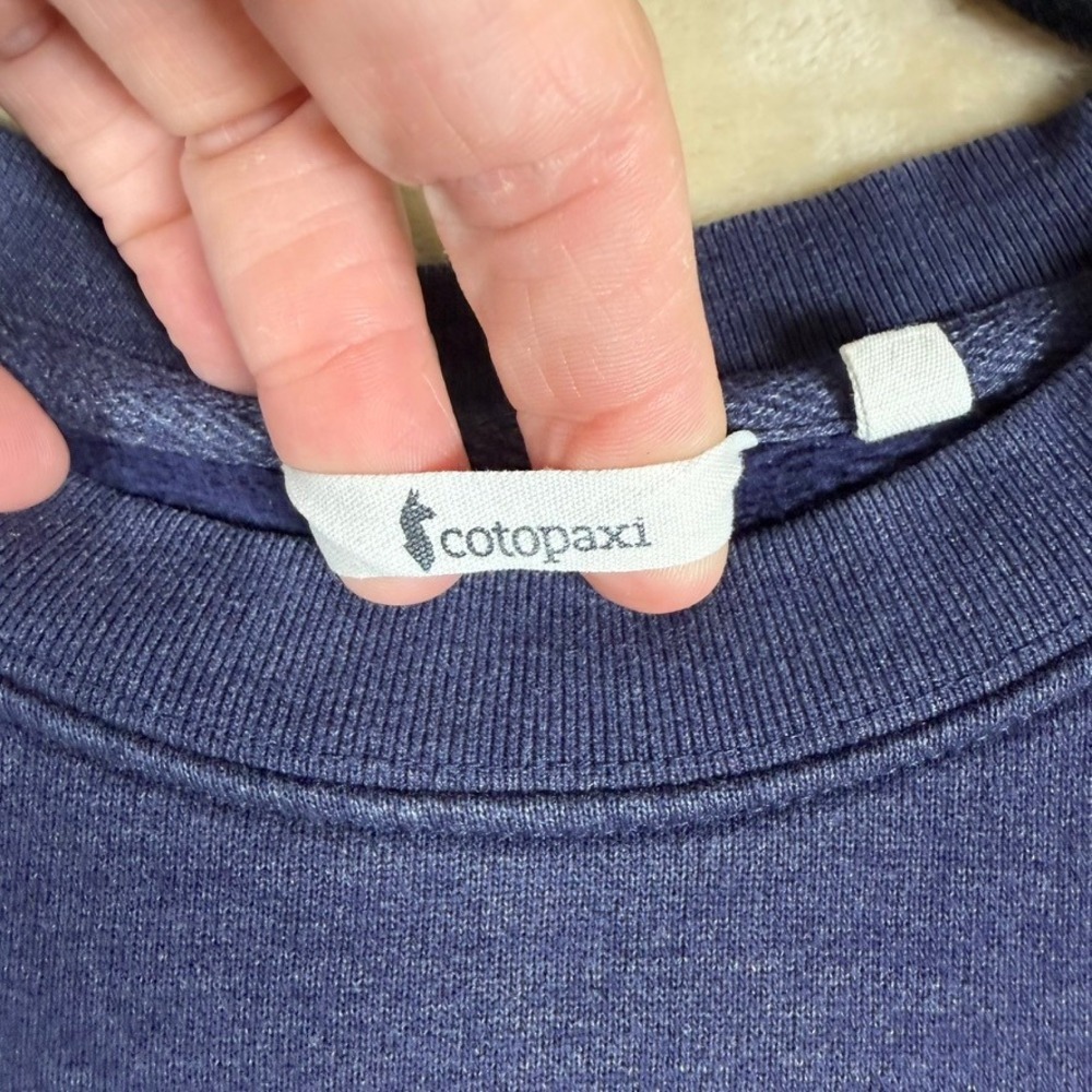 Cotopaxi Womens Crewneck Sweatshirt Navy Blue Llama Logo Organic Blend Size M - Picture 3 of 12